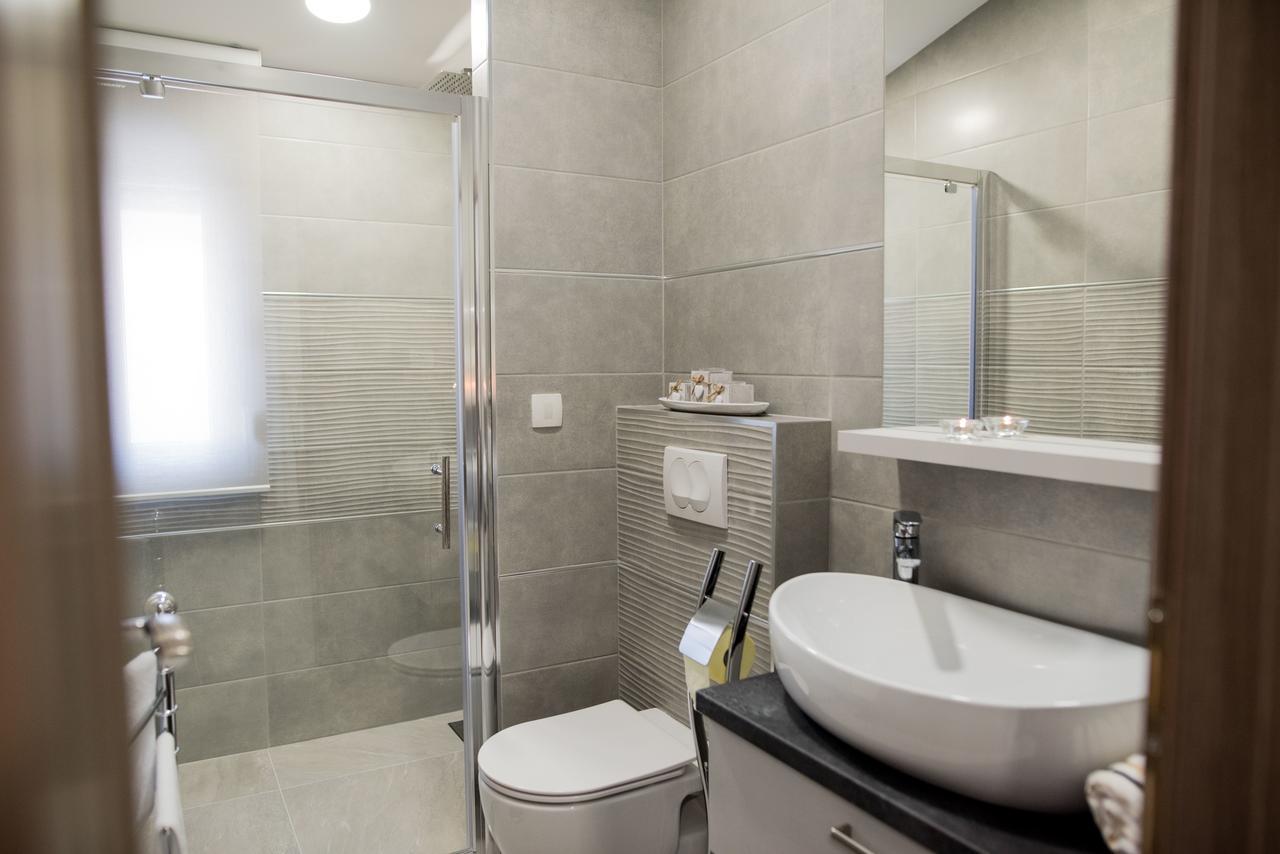Lct Blue Lions Apartments Подстрана Екстериор снимка
