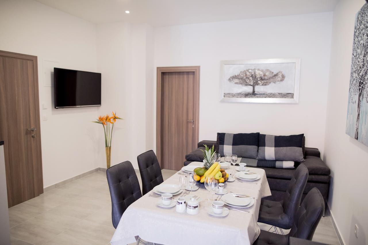 Lct Blue Lions Apartments Подстрана Екстериор снимка